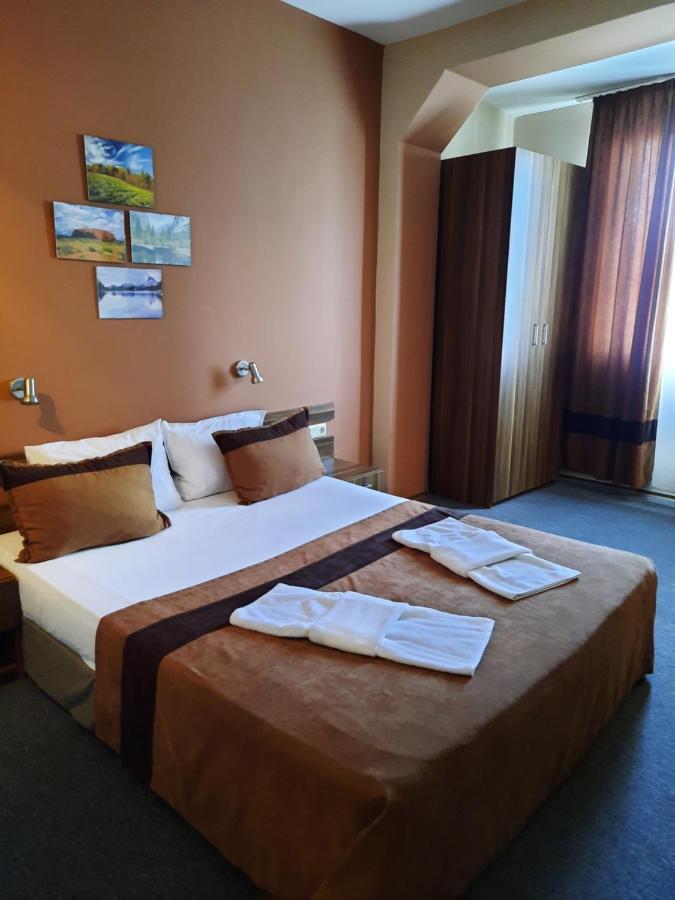 Hotel Mizia Targovishte (Targovishte) Exterior foto